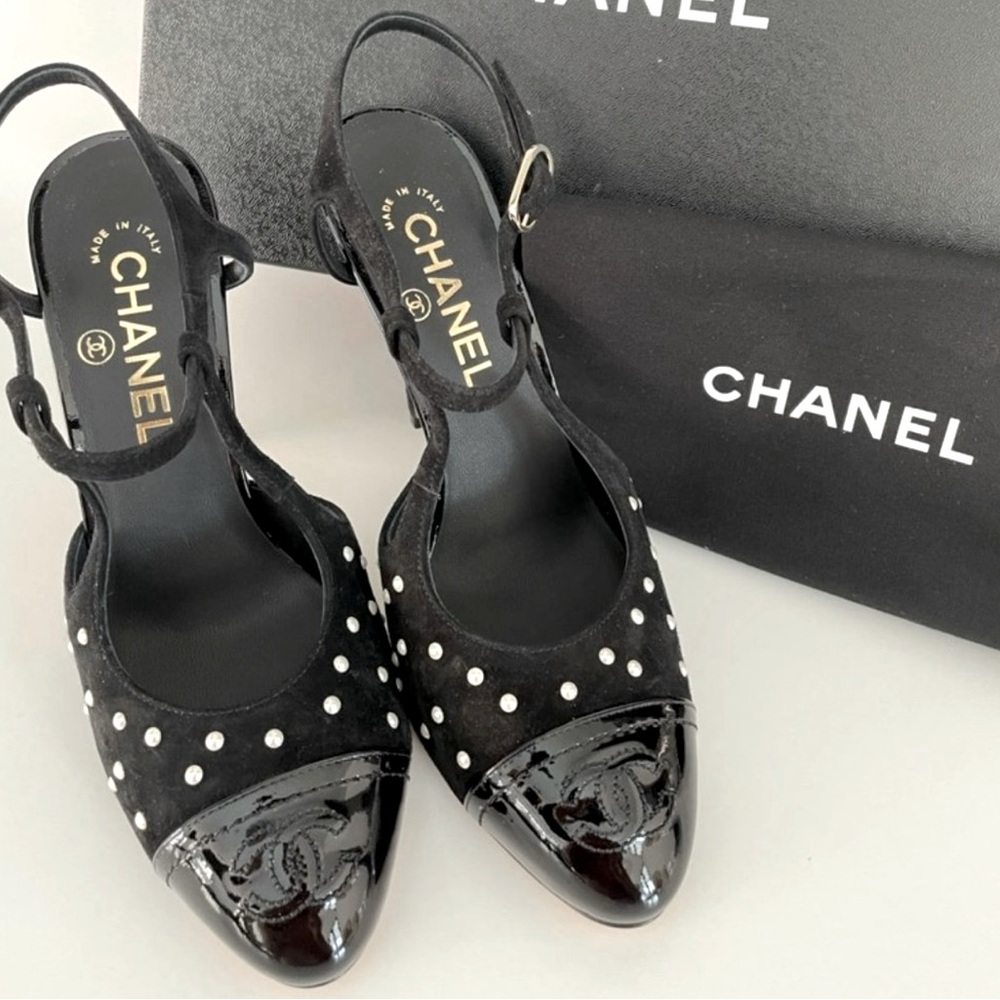 CHANEL Black Pearl Stiletto Ankle Strap Pump Size 37.5 $850 - Picture 6 of 6